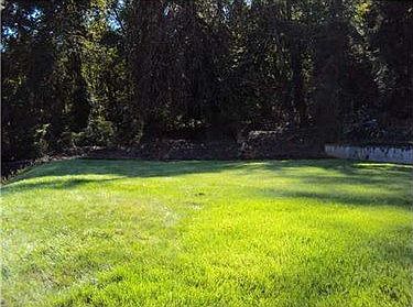 3rd image of 30 Westmoreland Dr