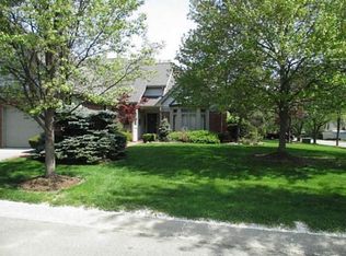 9237 Spring Lakes Dr, Indianapolis, IN