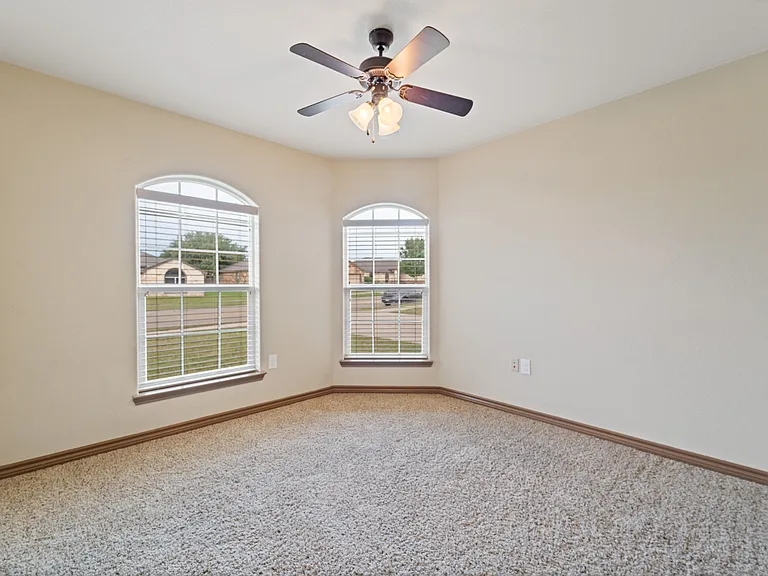 700 Cosper Creek Dr — Photo 15