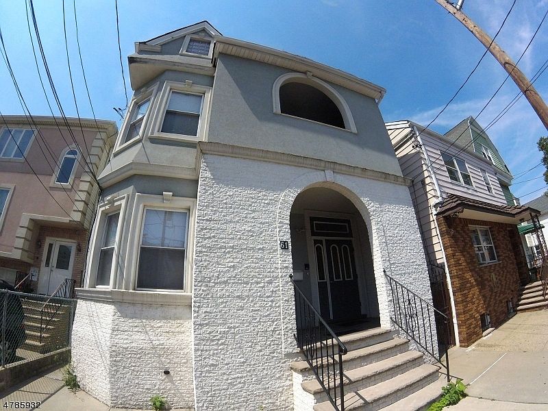 2nd image of 61 Main St