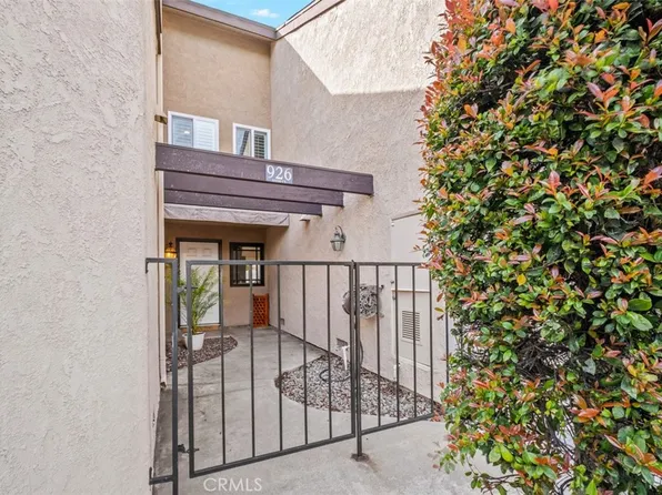 926 Hyde Ct, Costa Mesa, CA 92626