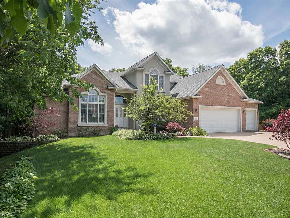 1st image of 7000 N Bradford Pl