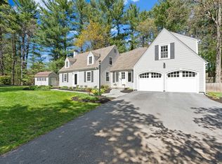 2 Lantern Ln, Weston, MA 02493