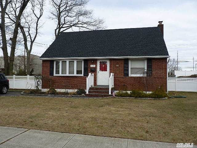 1st image of 259 Tyrconnell Ave