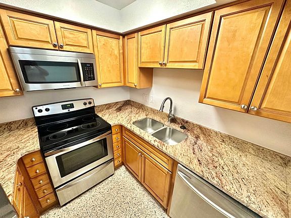 5th image of 4200 1st St N #102