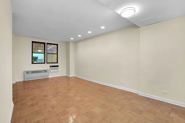 Rented by Tosh Marks Property Group | media 4