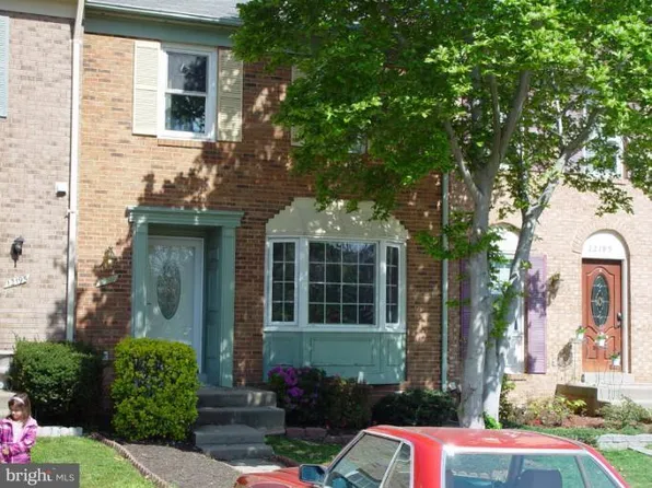 12197 Cinnamon St, Woodbridge, VA 22192