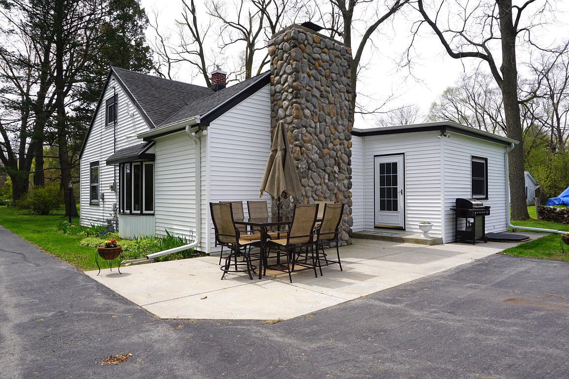 1510 Four Mile Rd, Racine, WI 53402 Zillow