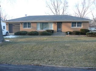 539 Orchard Ln, Beecher, IL 60401