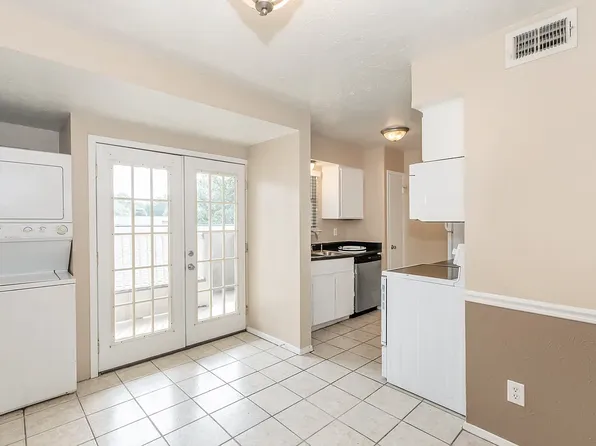 Westwood Apartments, 101 Redwater Rd #0424c789e, Texarkana, TX 75501