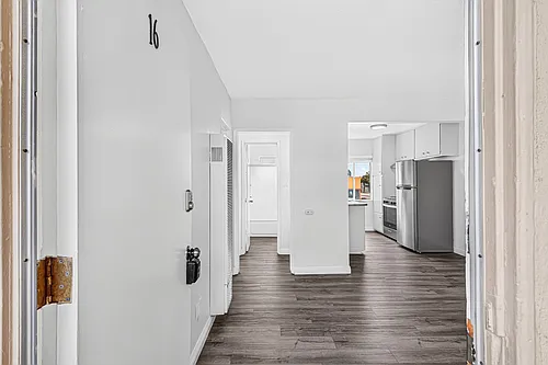 Floor plan 16