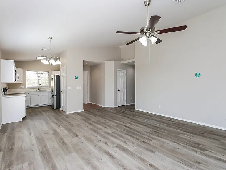 10543 E Cicero St — Photo 4