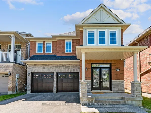 23 Clamerten Rd, Whitchurch Stouffville, ON L4A 0E8