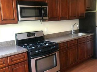 286 Devoe St APT 2R, Brooklyn, NY 11211