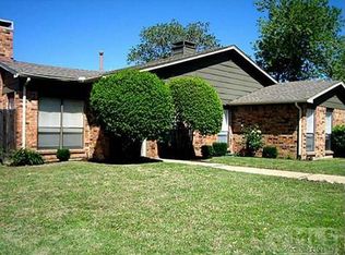 2203 Jackson Cir, Carrollton, TX 75006