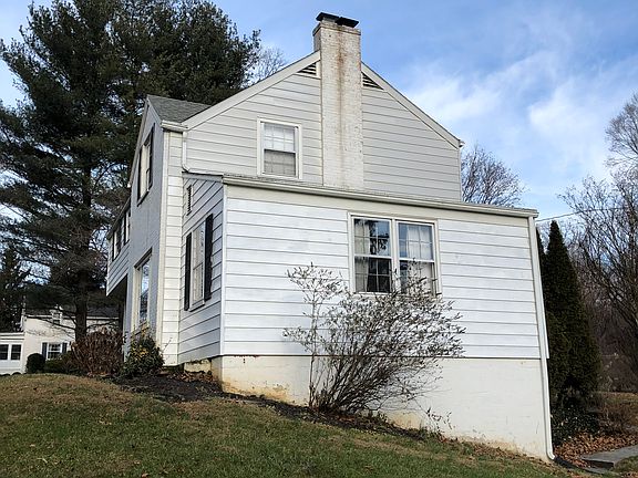 Side view. Preston Road