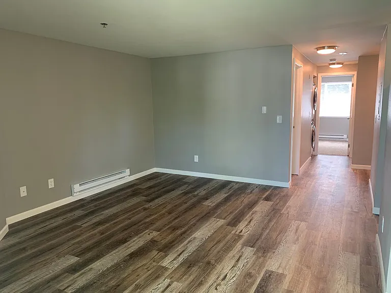 330 Maple Ave #A10 — Photo 6