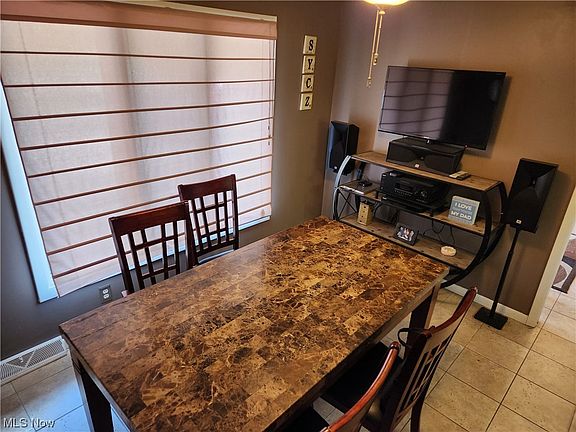 4th image of 7146 Ashlawn Dr