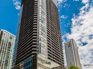 10 E Ontario St APT 2807, Chicago, IL 60611