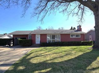 409 E 10th St, Tipton, IA 52772