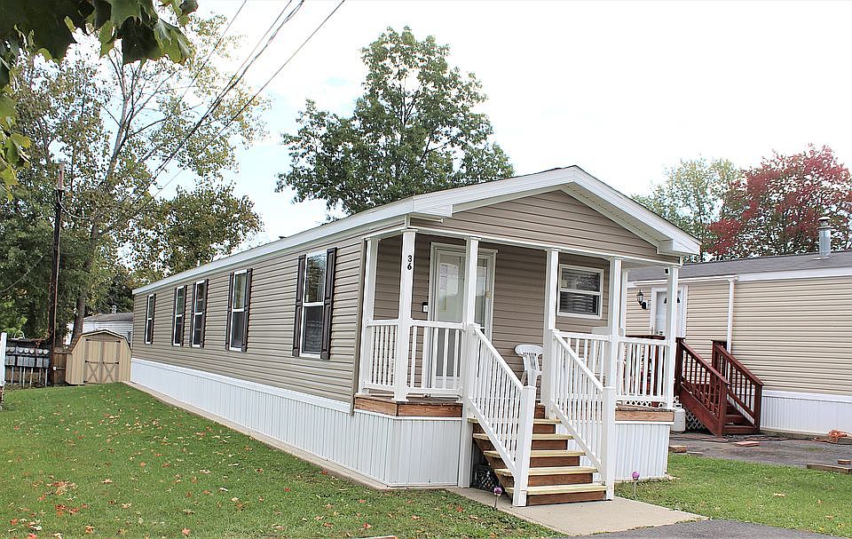 1st image of 16 Bivona Ln