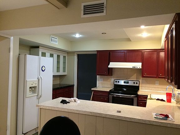 4th image of 3206 Shenandoah Dr