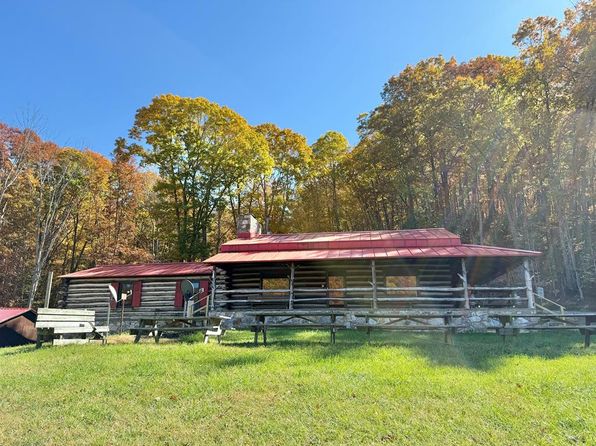 1071 Lodge Dr, Bastian, VA 24314
