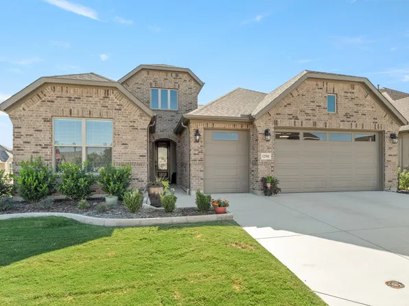 12501 Lockhart Dr, Denton, TX 76207