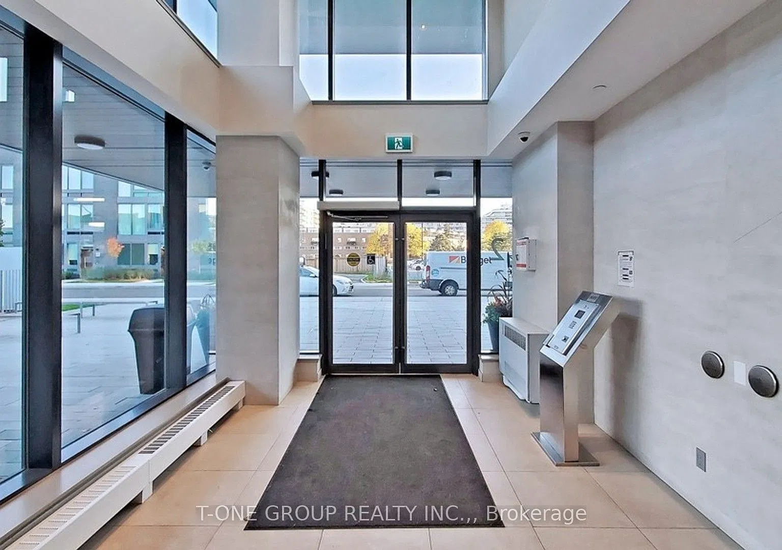 2 bed, $2,200 — Photo 3