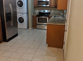 12 Ireland St, Hampton, VA 23663