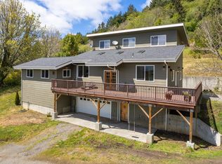 555 Deer Creek Rd, Hydesville, CA 95547