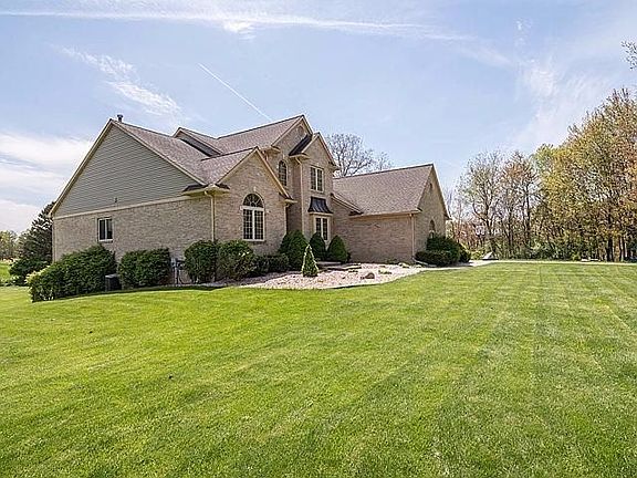 3rd image of 12268 Brandylark Dr