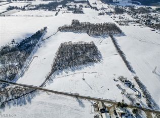 Barrs St SW, Massillon, OH 44647