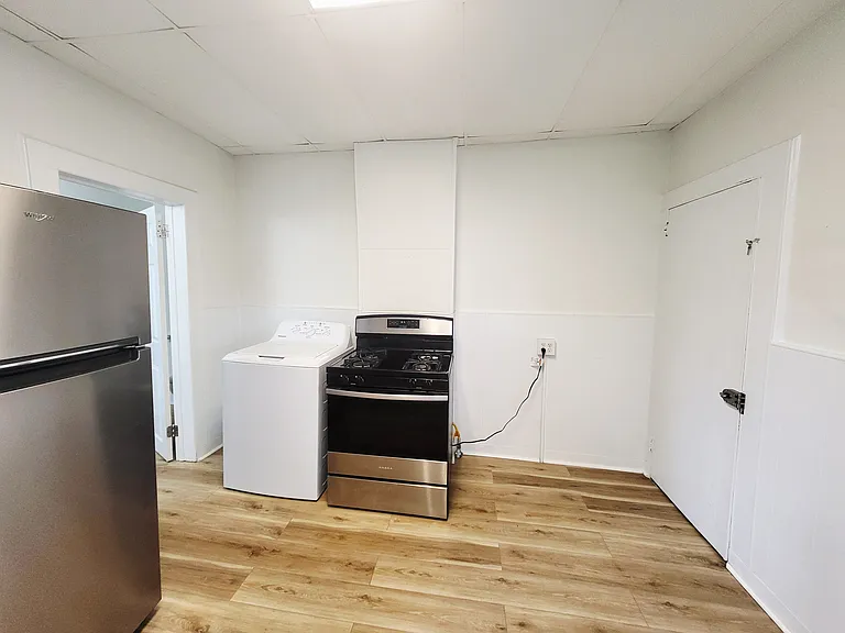 306 Ridge St #2 — Photo 3
