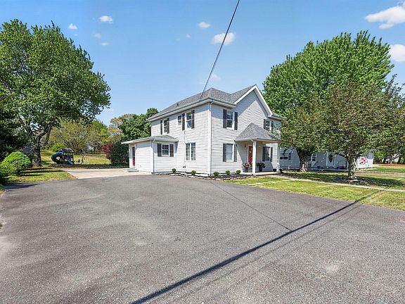 5th image of 448 N Chew Rd