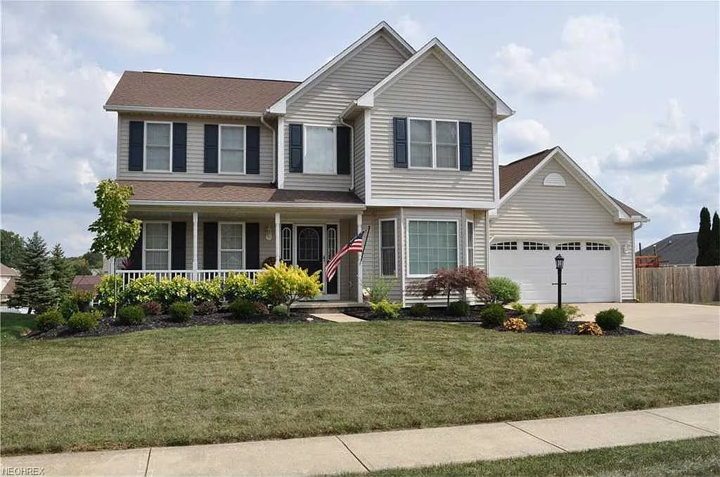 1633 Dartmouth Ln photo 1