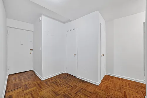 222 N Broadway #3D Photo 1 222 N Broadway #3D Photo 1