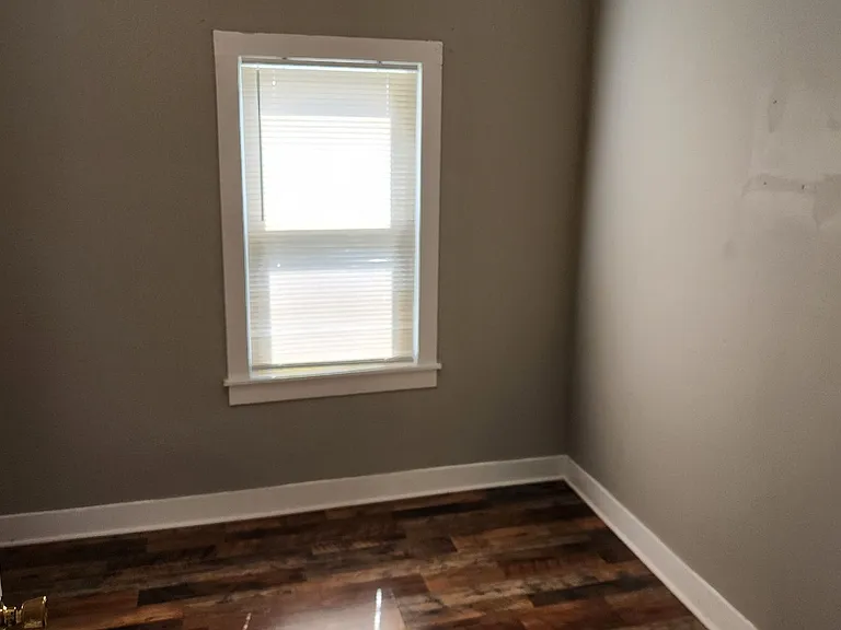 743 Rosedale Ave — Photo 12