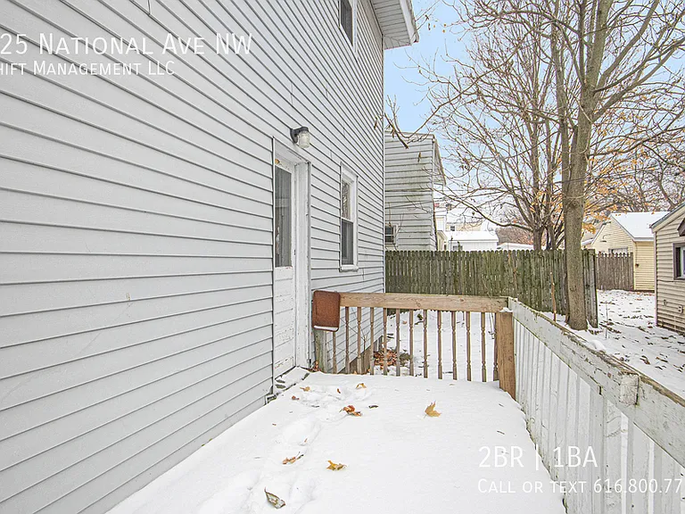 125 National Ave NW — Photo 5