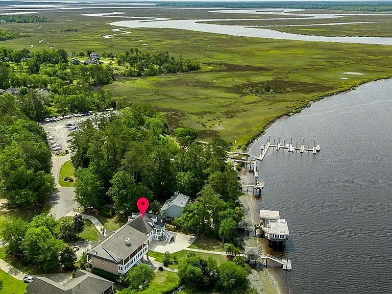 886 Waterford Landing Rd — Photo 42