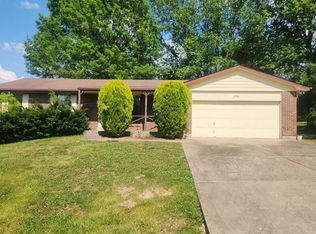 152 Pioneer Trl, Hillsboro, MO 63050