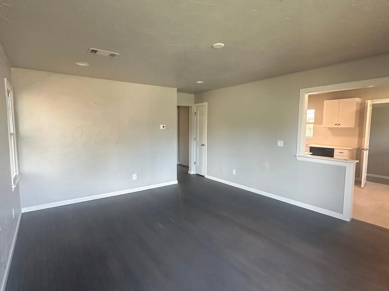 2020 Andover Ct — Photo 4