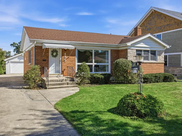455 N Maple Ave, Elmhurst, IL 60126