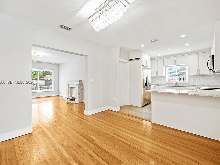 4355 SW 2nd St — Photo 6