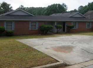 1849 Riverchase Cir NE, Conyers, GA 30013
