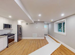 509R E 5th St #1A, Boston, MA 02127