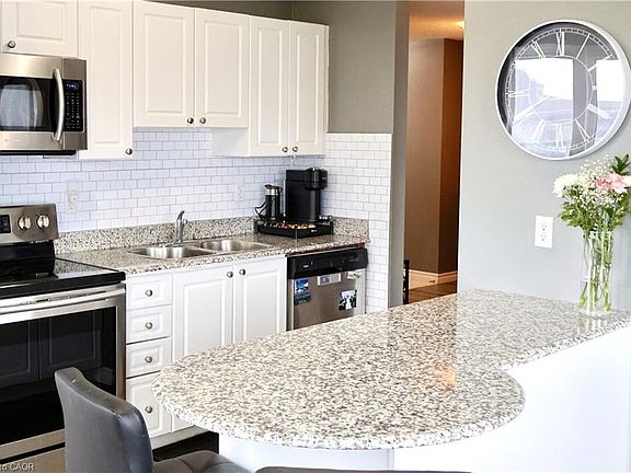 4th image of 135 James St S #701