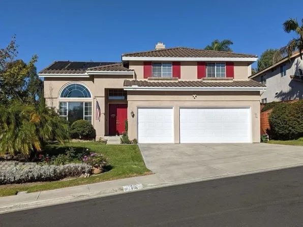 1418 Woodhaven Dr, Oceanside, CA 92056