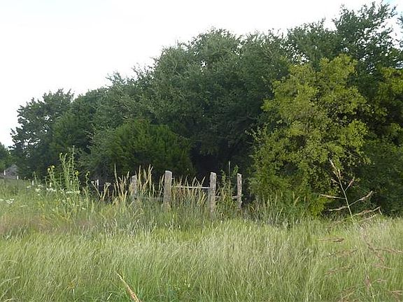 2nd image of 295 County Road 214