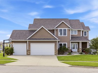 2480 Mason Cir, Van Meter, IA, 50261